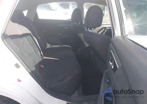 2014 Nissan Altima 2.5 S z USA, uszkodzony, nr VIN 1N4AL3AP2EC118104